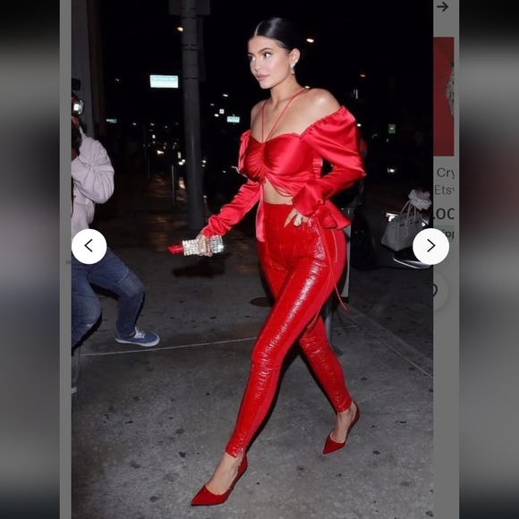 💄💄💄  NWT Crystals  Smart Phone  Shoulder Bag. - Picture 8 of 17